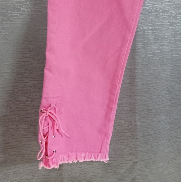 Girls Laced Bottom Pants - Picture 5 of 7